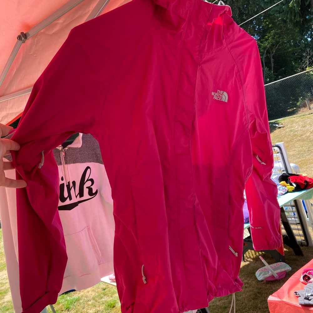 The north face wind breaker